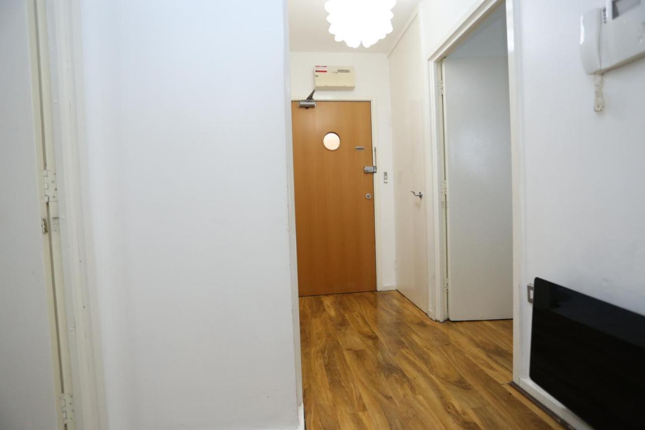 Gorgeous 2 Bedroom 2 Bathroom Woolwich Londra Esterno foto